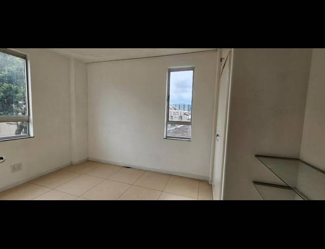 3 BEDROOM PROPERTY TO RENT IN ESSENWOOD